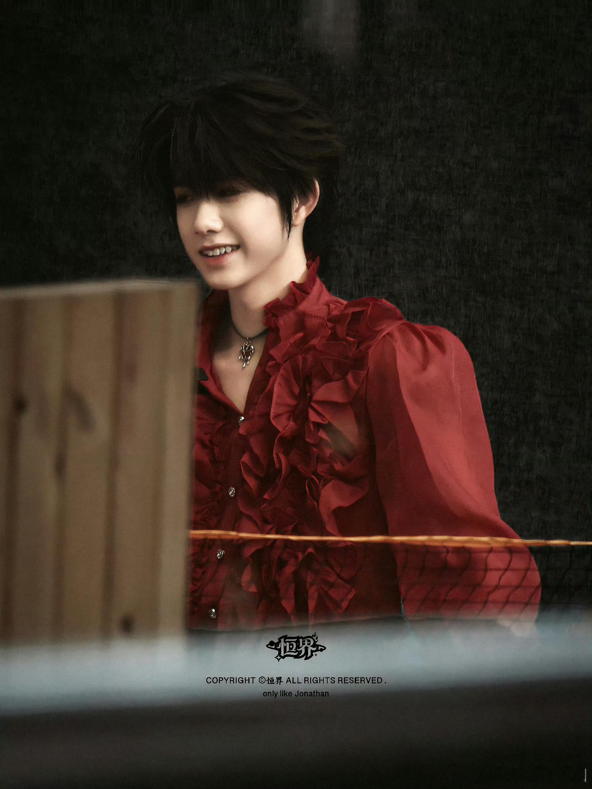 陈奕恒 今日外拍路透！！贵族小王子既视感