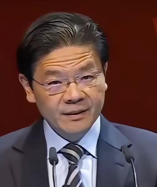 新加坡急眼了：

1，黄循财总理在国际会议上，称海南封关为“巨大的经济威胁”。