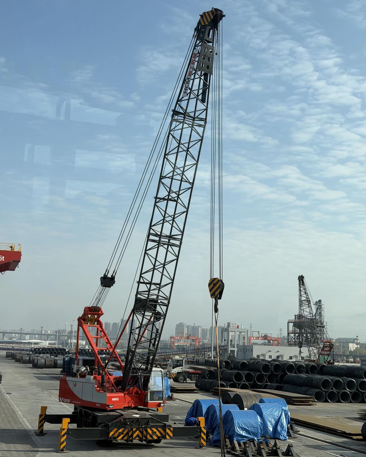 通江达海筑枢纽 港产联动兴赣鄱

2025年11月18日，上港集团九江城西二期码