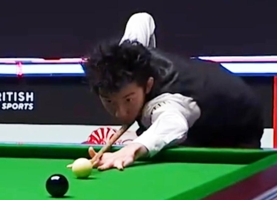 英锦赛次日战报：吴宜泽、庞俊旭携手挺进16强！
 
 
北京时间12月1日早晨，