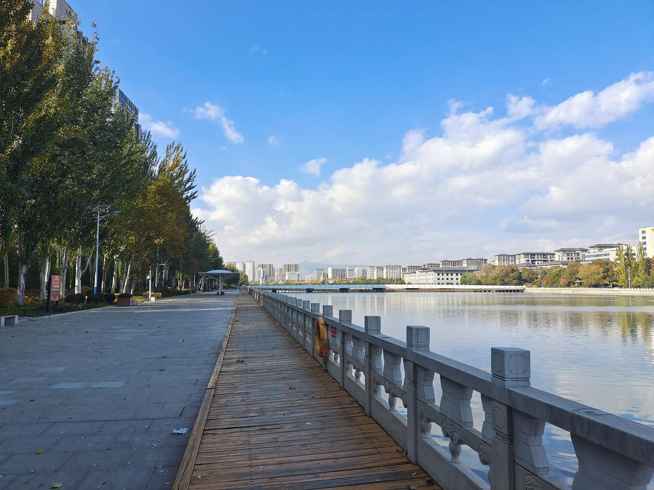 心率起过150很危险吗?昨天晚上出去走步，在火车东站附近青城驿站正洗手，碰到一位