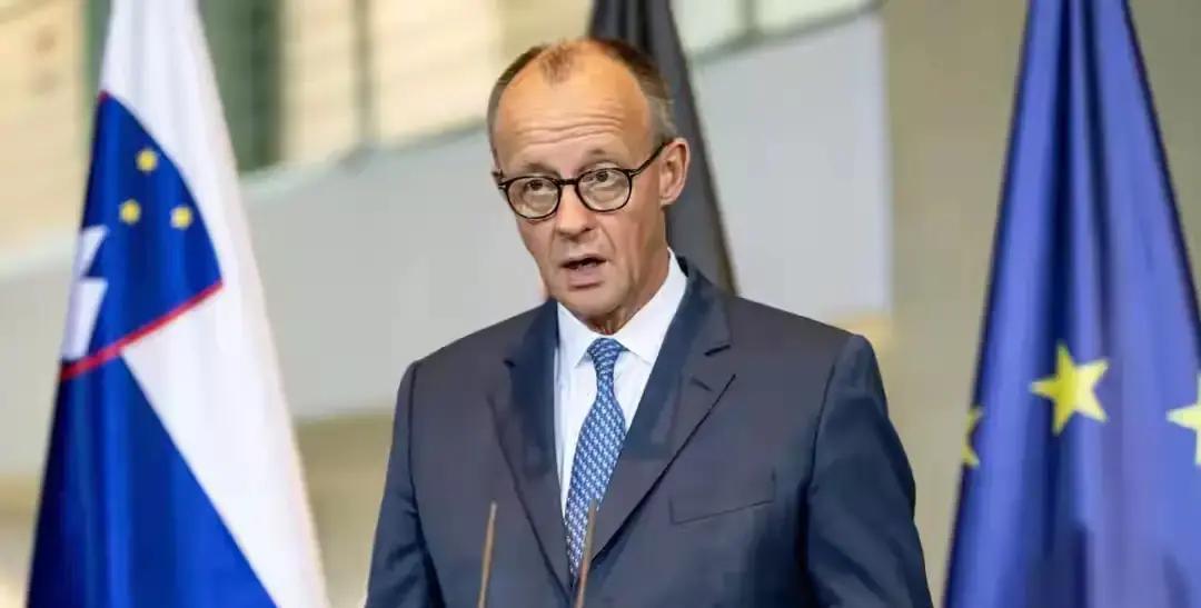 坐不住了！俄罗斯表态！
 
11月28日，克里姆林宫发言人佩斯科夫在采访中称俄方