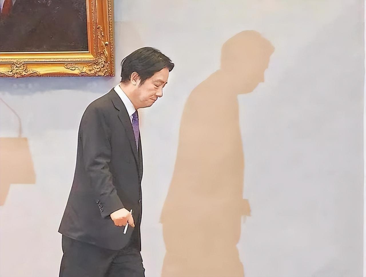 同一片海峡两岸，为何一边紧锣密鼓筹备8月防空与通信演习，不断把战争想象带入普通人