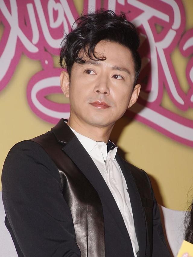 演员高鑫说：“我是怎么接演《蛮好的人生》的呢？这里面还有个契机，我之前拍《都挺好