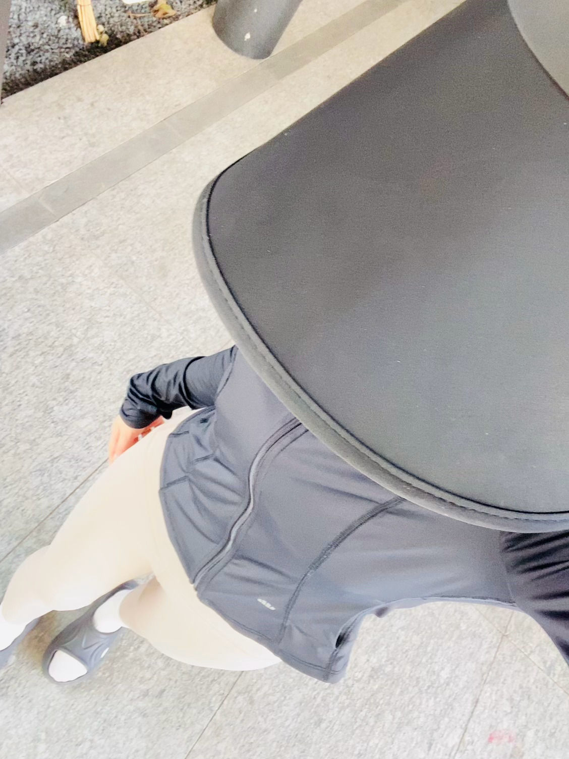在低谷的时候，不要待太久，要不，真的会有很多人笑着你今日穿搭(ootd)