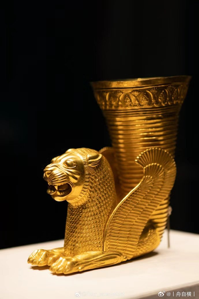 伊朗国家博物馆：有翼狮金来通这件有翼狮金来通是波斯阿契美尼德王朝（公元前500-