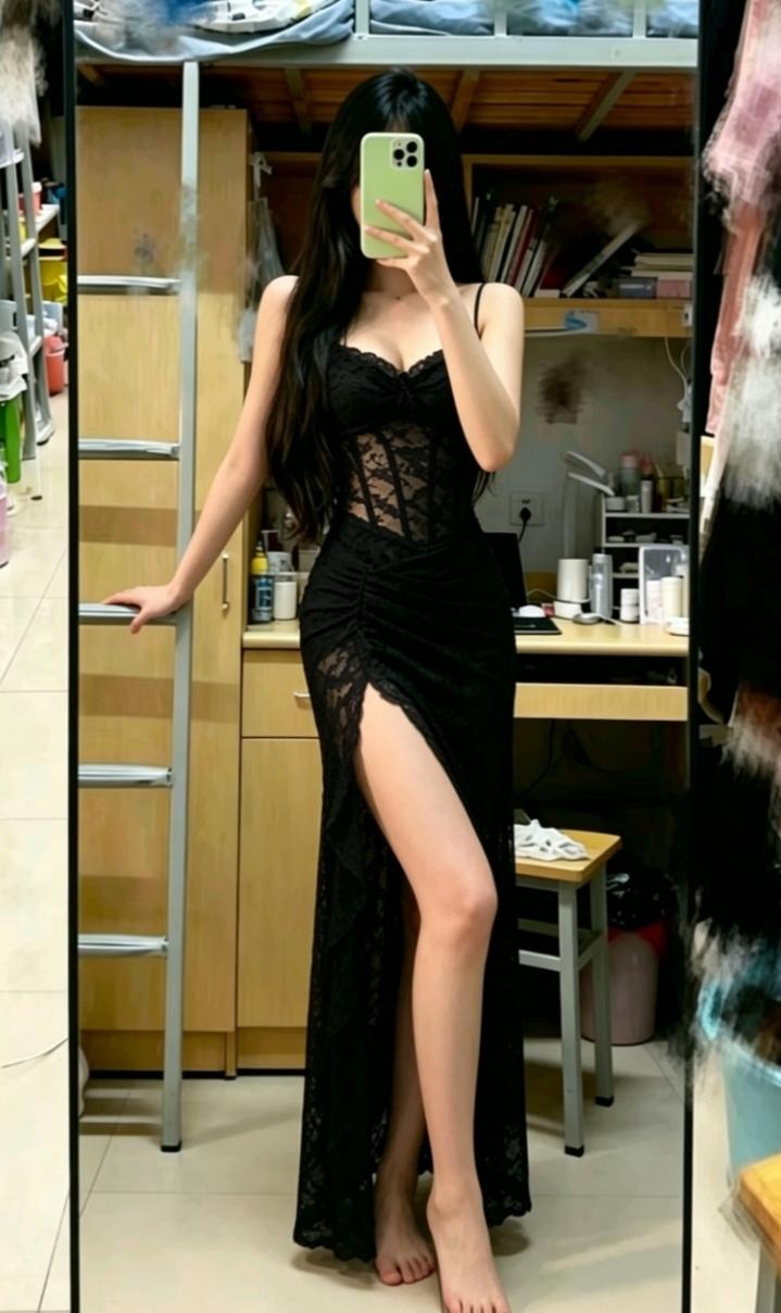 黑裙子系列 蕾丝黑裙 吊带裙穿搭 腿 御姐