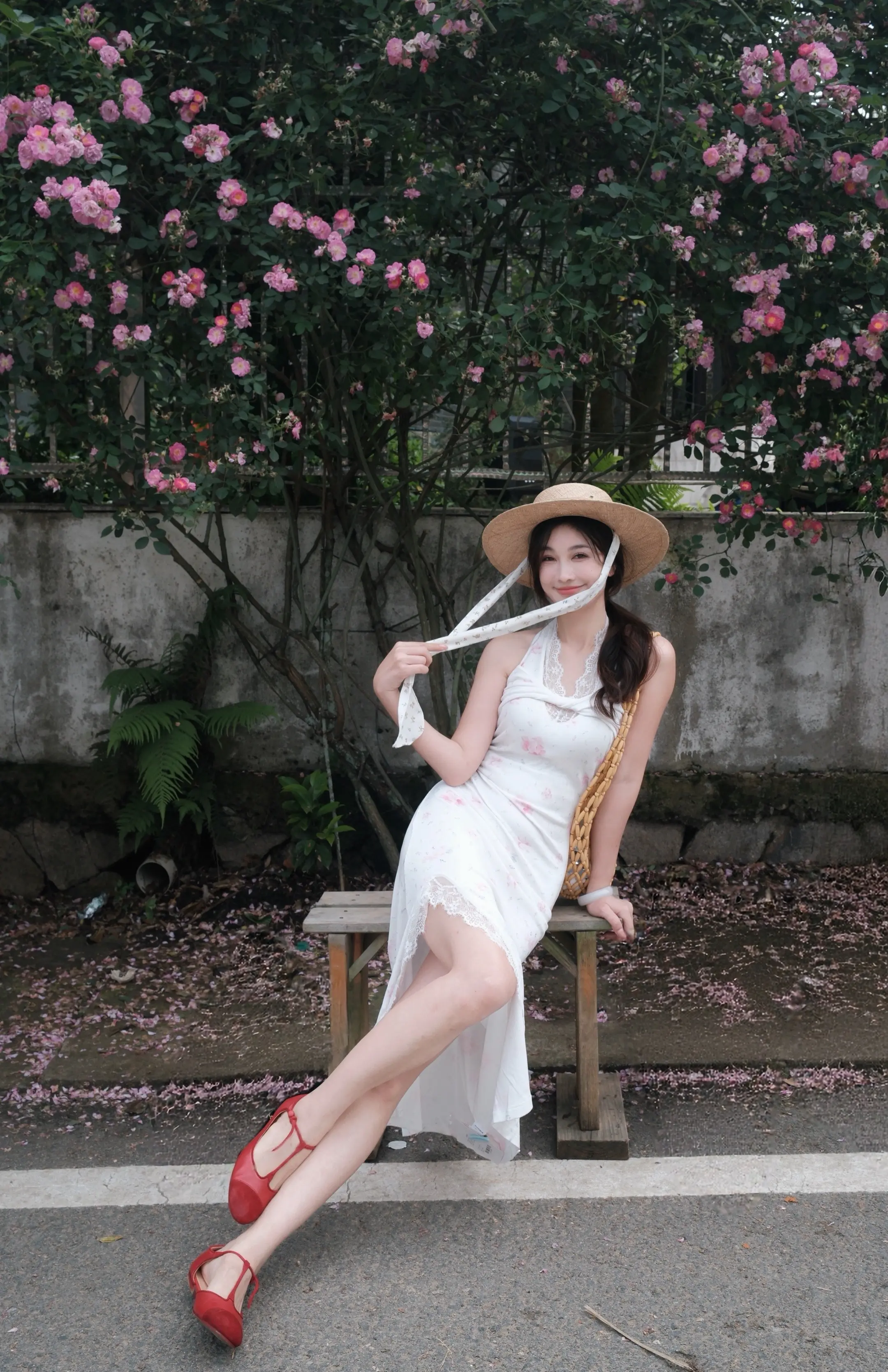 你闭上眼睛会想起爱笑的我吗。