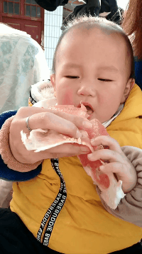 隔着屏幕都感觉到了柚子的酸 