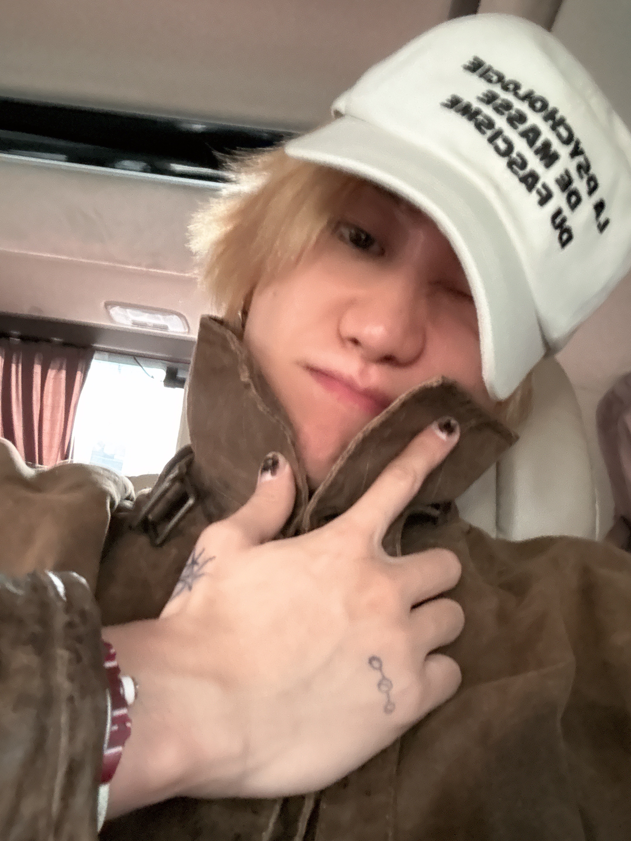 ART MUSEUM THE 8🤍🤎逛展徐明浩，艺术吸收中🖼️ 