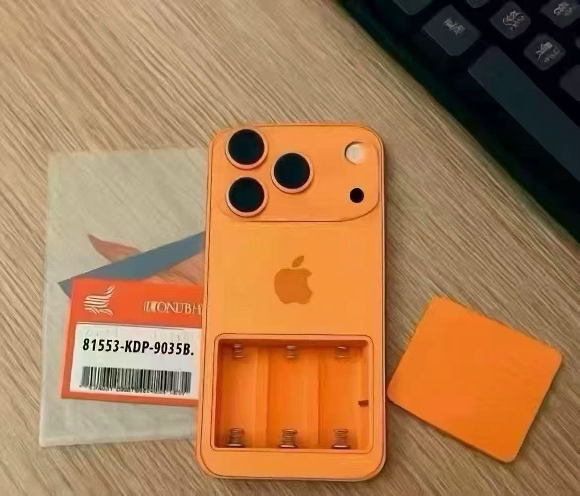 怎么我的iPhone17 Pro Max还要装电池啊[doge] ​​​