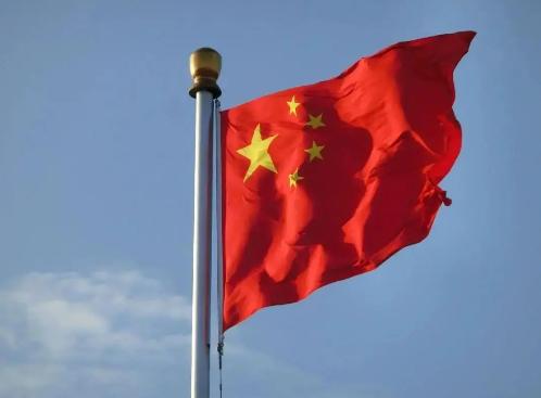 感觉全世界都在跟中国“闹别扭”：中美、中日、中欧…个个都紧张。很多人焦虑，我们是