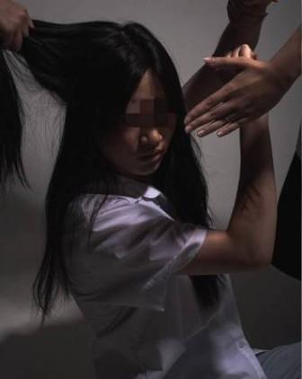 一名女学生日前在马来西亚教育文凭（Malaysian Certificate o