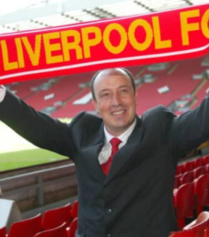 贝尼特斯成为利物浦主帅，被利物浦官网被鼠标误触提前曝光刚带领瓦伦西亚第二次夺得西