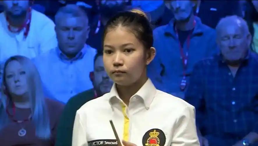 赵露、邓新顺战胜各自对手，携手挺进女子斯诺克世锦赛16强！

 
北京时间5月2