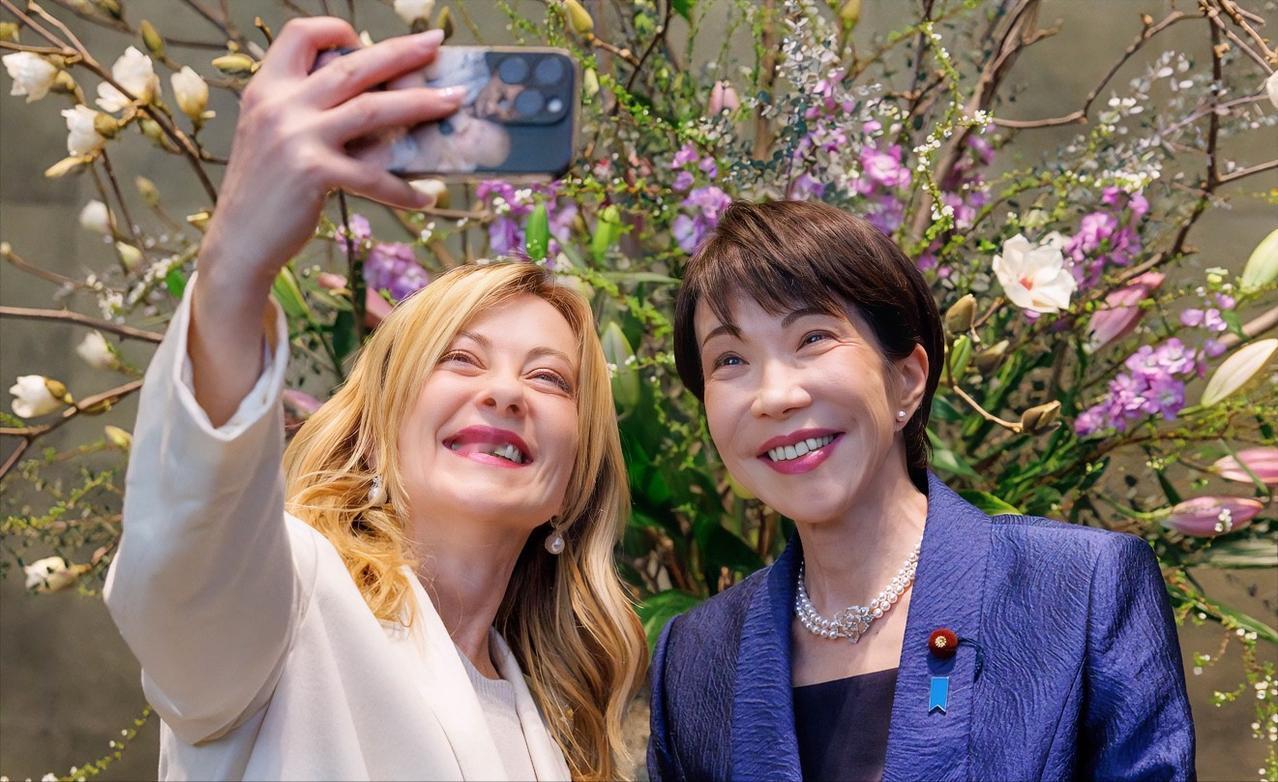 日本坑了意大利
当地时间1月16日，日本首相高市早苗在和意大利总理梅洛尼召开的记