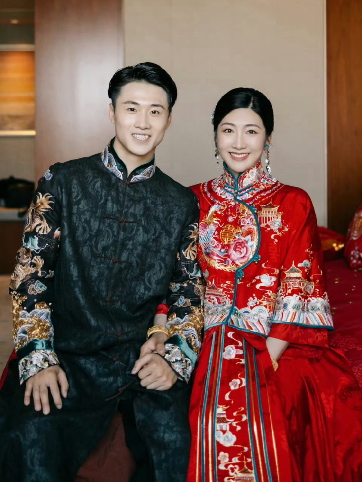 王心迪说徐梦桃刚成年就叫初恋老公王心迪回忆二人早年趣事，年少相识的二人早早便格外
