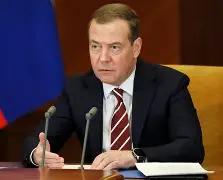 梅德韦杰夫：“如果美国敢把核武器给乌克兰，俄罗斯可以考虑把核技术卖给美国的敌人”