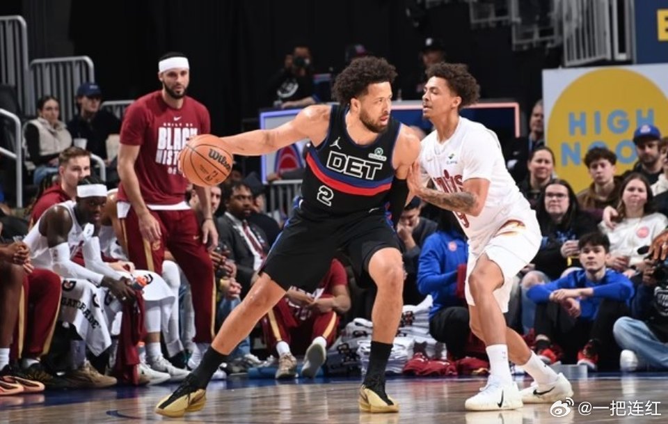 NBA常规赛骑士客场119-122加时惜败东部第一的活塞，哈登和米切尔均因伤继续