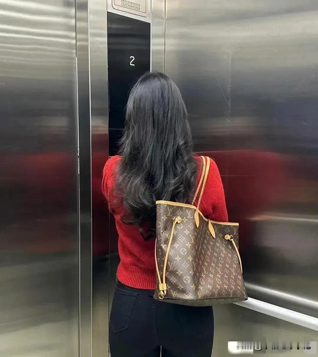 这包值钱吗？