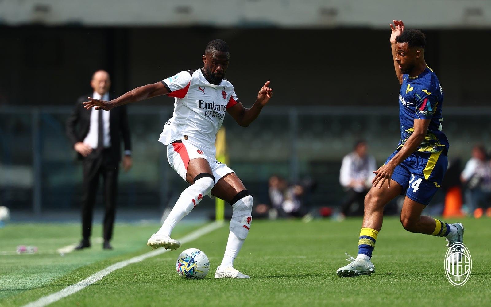 【比赛组图】 🔴⚫️ 客场一球小胜！！！✌🏻sempremilan