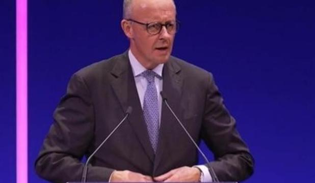 德国11900家企业破产，默茨急了：绝不能让中美决定技术未来
截至今年，德国已经