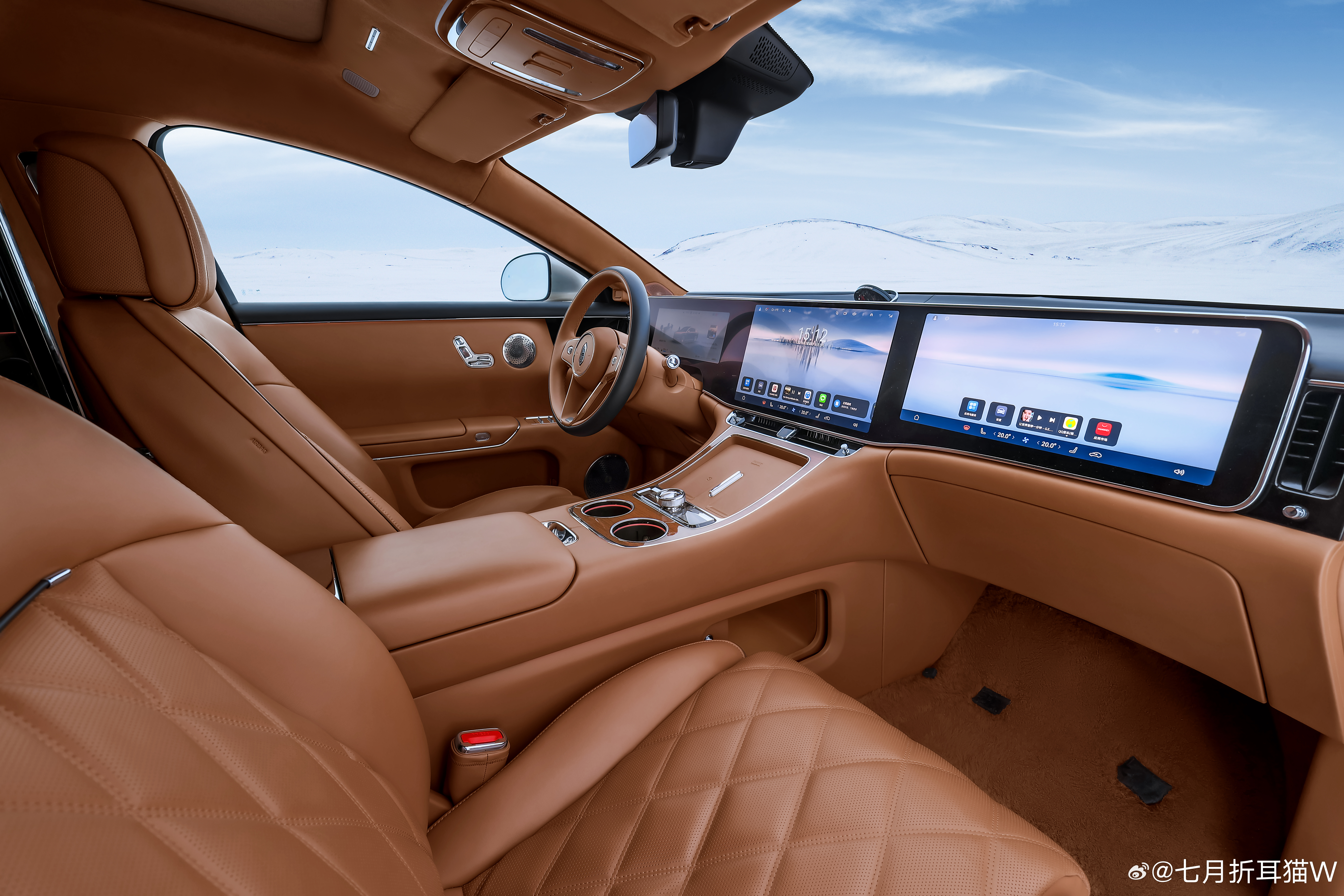 冬天开豪车出门belike这个外形很好看，很大气啊，而且除了空调，还有座椅，方向