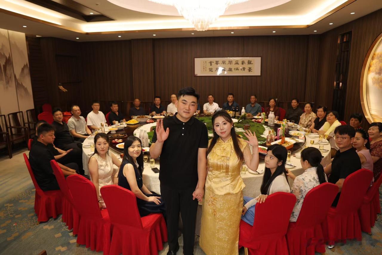 玄学，参加升学宴，寿宴，订婚宴，结婚宴100次以上，就功德圆满，集齐了喜气，福气