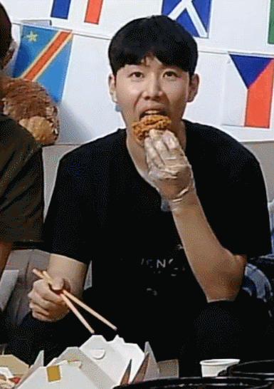 深渊巨口再次出现，我直接掰你兔牙 