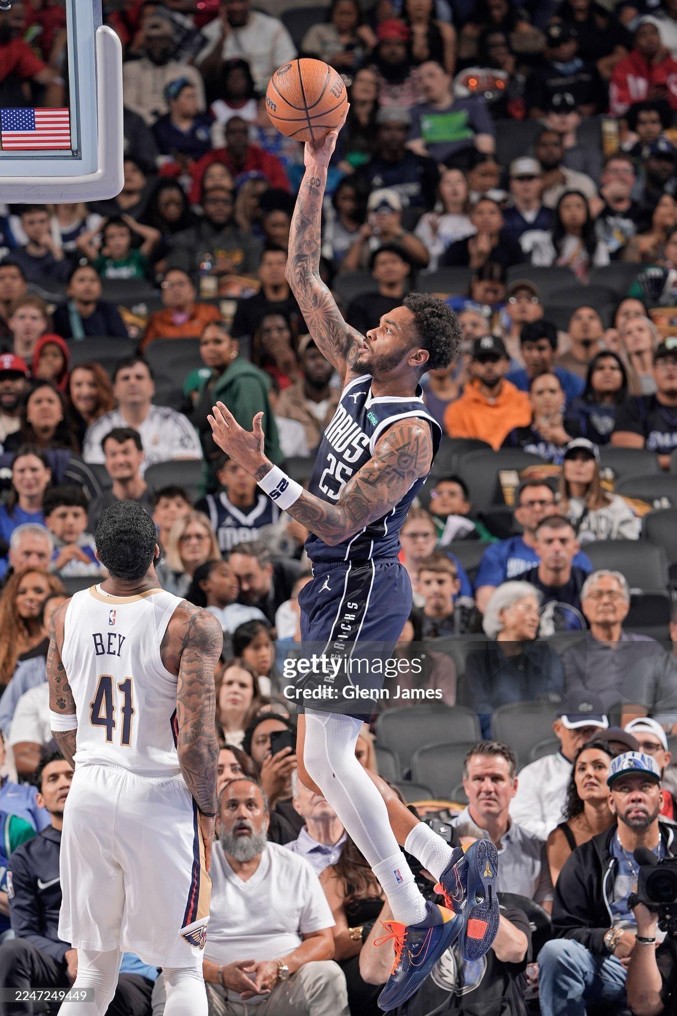 上半场结束，我牛49比63落后鹈鹕。大家来说说观赛体验。