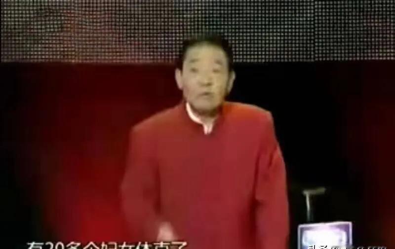 2003年，刘德华去沈阳开演唱会。单田芳花了1200元，买了张演唱会门票去看。没