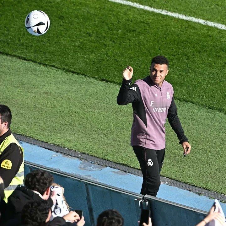 姆巴佩  👦🏽🔮☀️⚽️姆巴佩