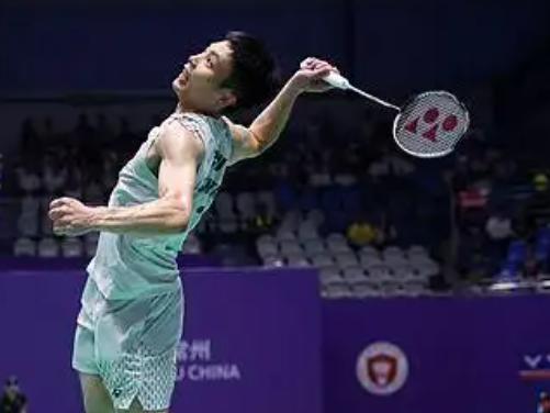 北京时间7月25日，中国羽毛球公开赛男单半决赛对阵如下，没有中国球员

第一场1