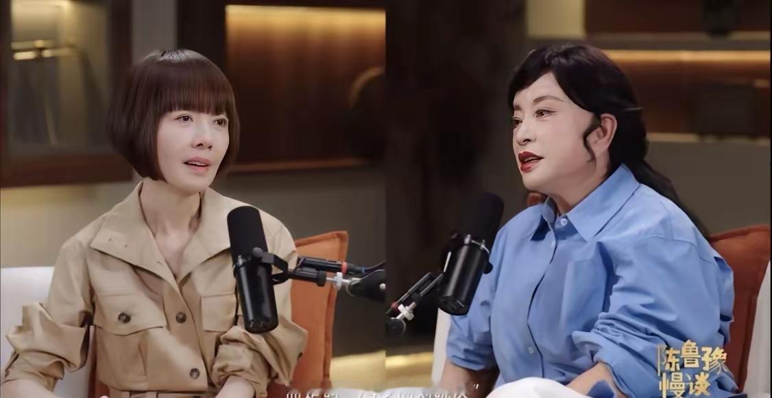 刘晓庆又上热搜了。
这回不是因为武则天，
是因为她76岁终于说了为什么不生孩子。
