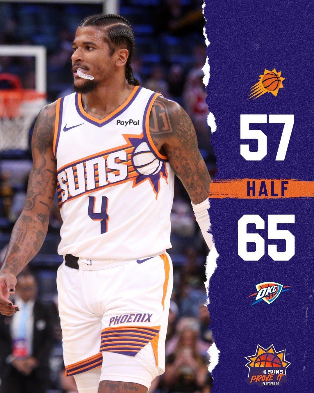 J-Dub半场8中7干19分，太阳今天前板和投射都很给力，半场落后8分。太阳vs