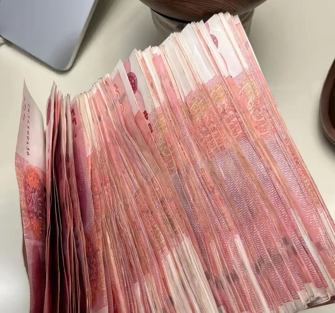 企业经营思维引热议：重压榨不愿加薪，捐款却热衷布局

不少人发现当下部分企业经营