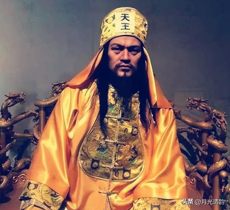 1851年，广西金田村。洪秀全一声起义呐喊，两万红巾百姓轰然集结。犀牛岭竖起的那