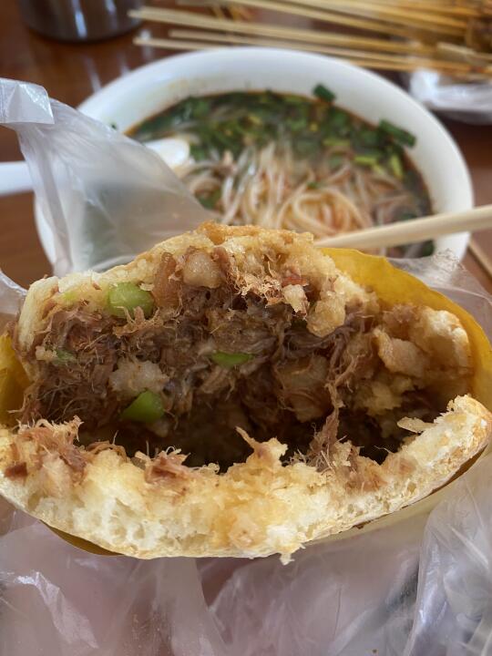为了这口肉夹馍，可以跑道北无数次！