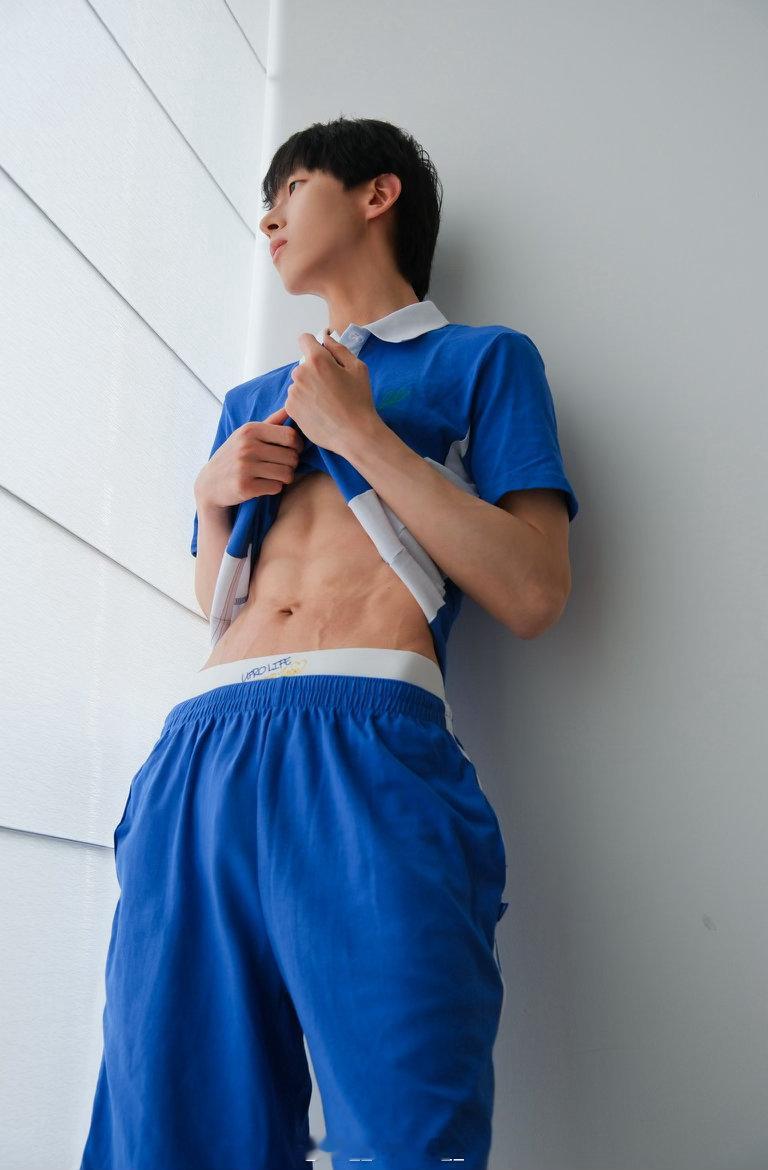 有实力的弟弟👦男生写真男生约拍