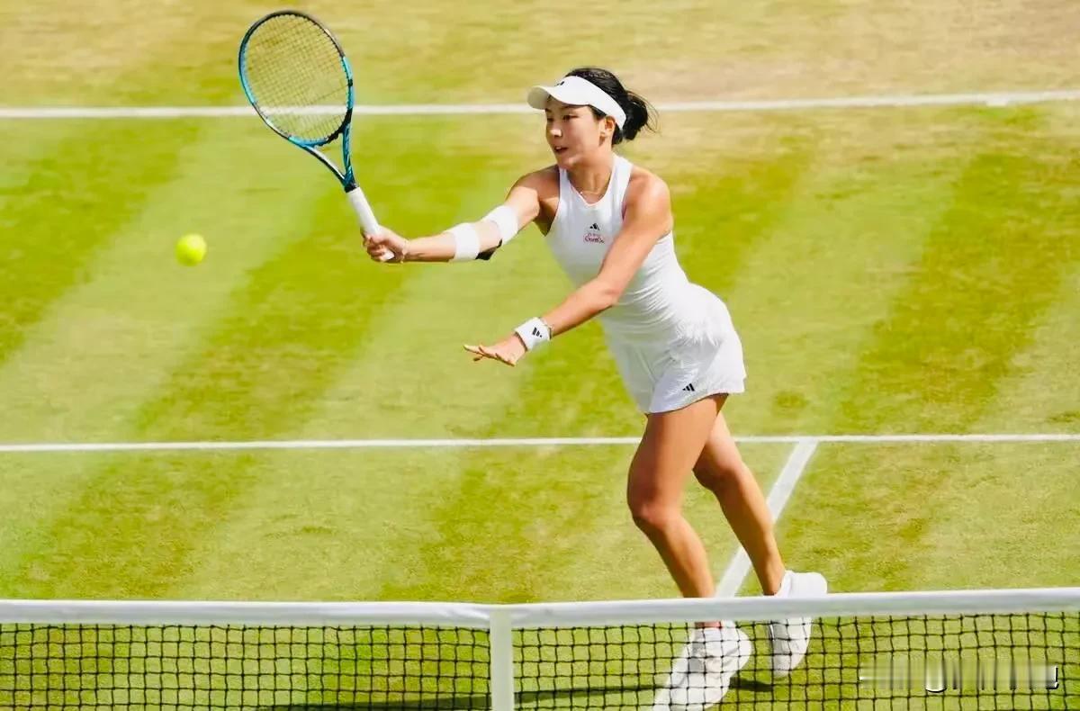 随着混双组合张帅/🇸🇻阿雷瓦洛6-2、4-6、10-12不敌美国组合拉姆/沃