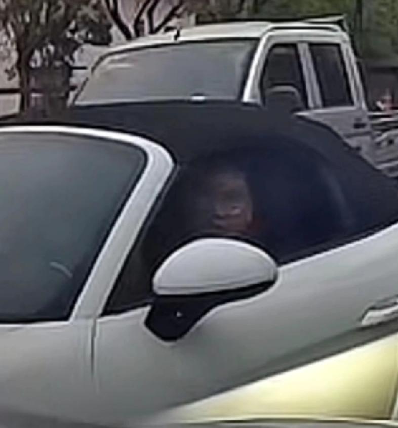 台州被保时捷威胁车主，行车记录仪监控，目测保时捷车主中年男性，土豪老板类型，必须
