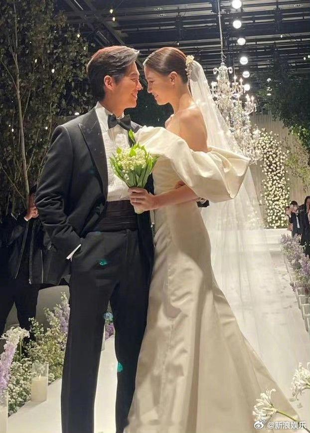 南宫珉当爸 据韩媒，南宫珉老婆陈雅凛怀孕。相关人士透露，雅凛目前处于怀孕后期，即