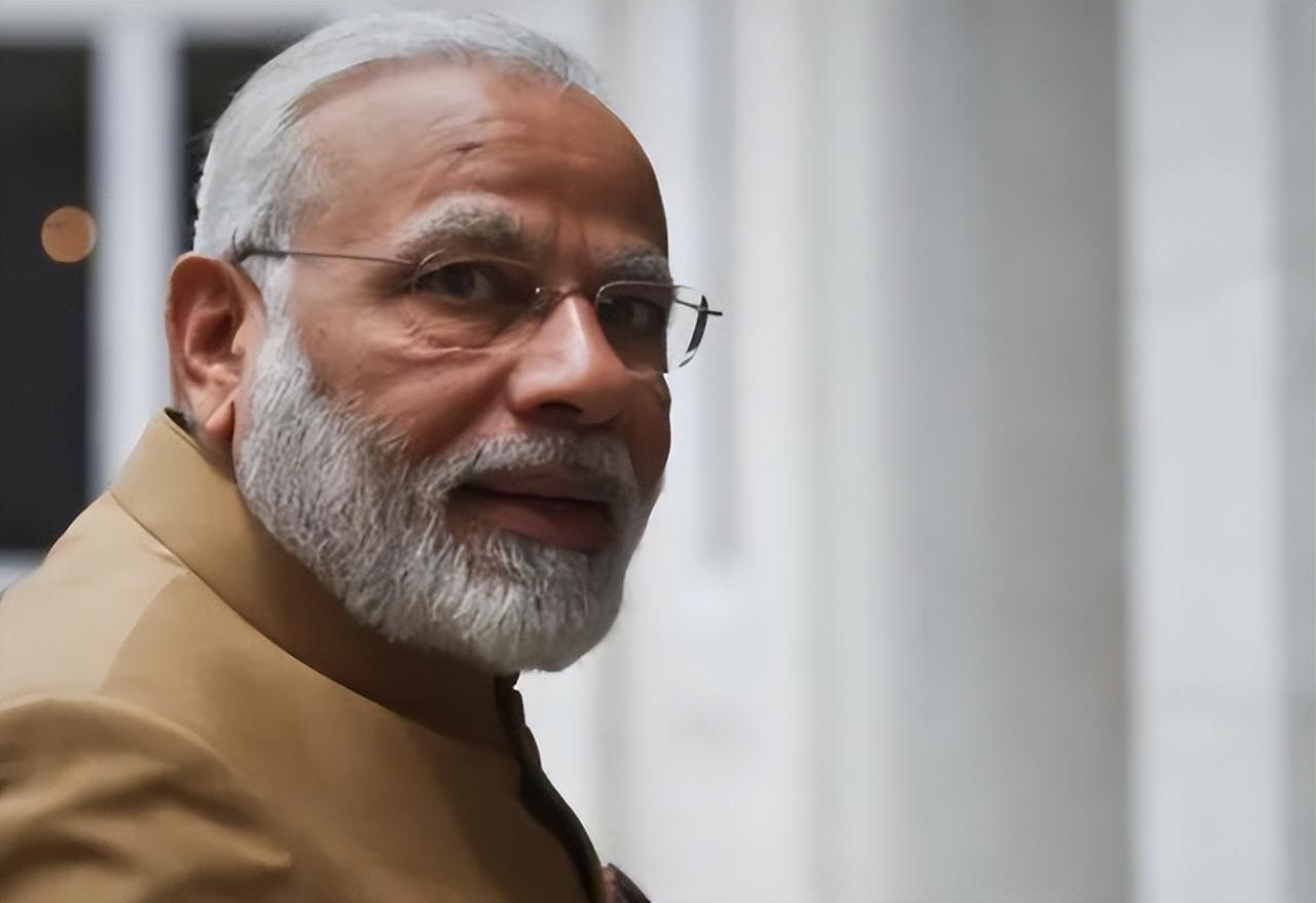 最近印度内阁批准修改外国直接投资政策，宣称要放宽对华投资限制，吸引中企重返印度市