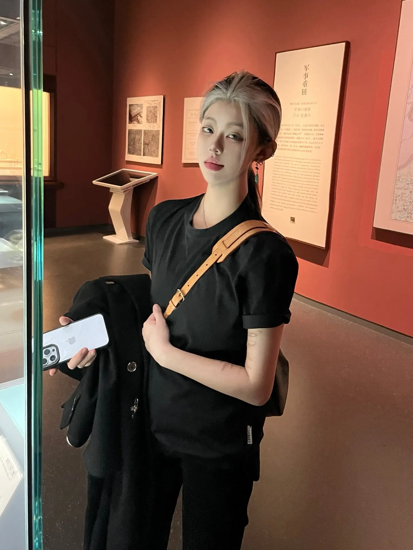 如果世界没有意义 我会带上有你声音的耳机。