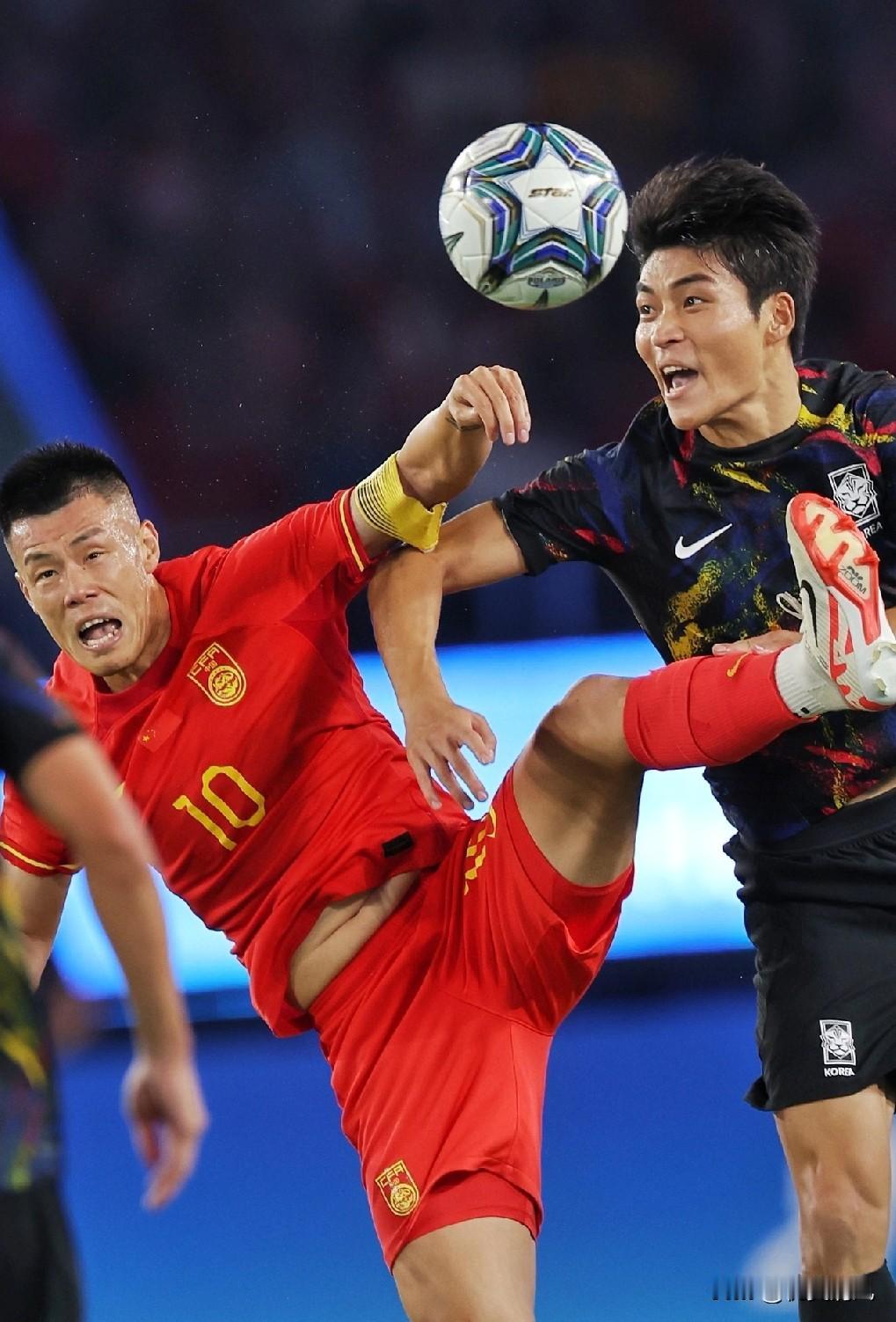 为什么男足球技越来越差呢?听说他们老是拿海参当饭吃，球技越来越来估计跟这个有关系