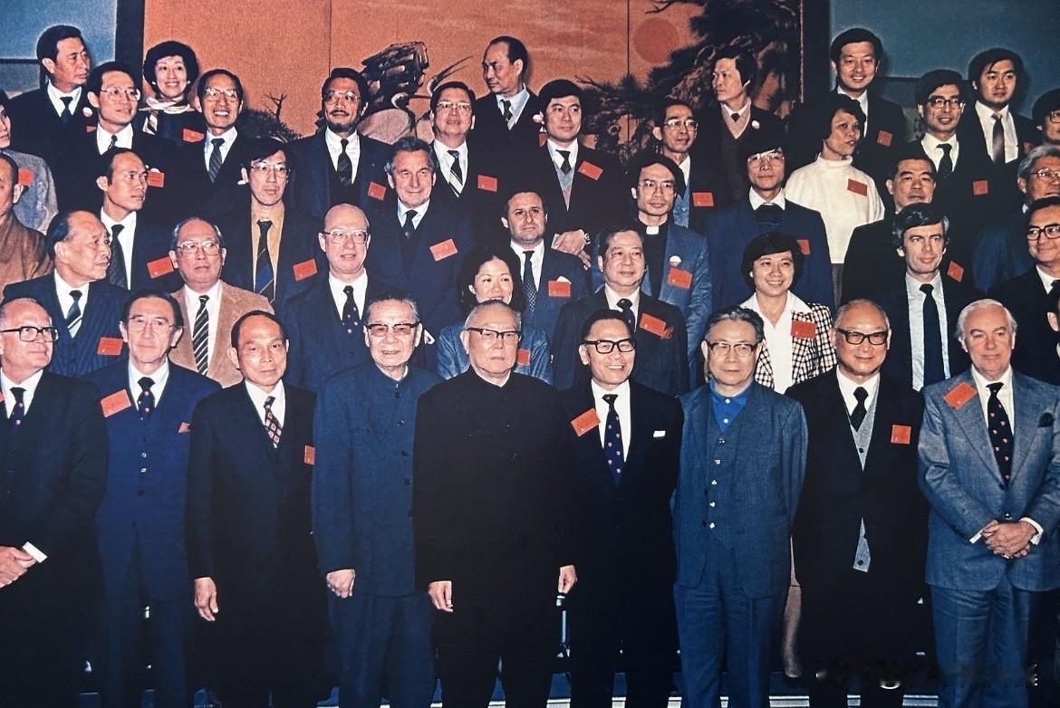 1984年12月18日，李先念在人民大会堂会见应邀前来参加中英两国政府关于香港问
