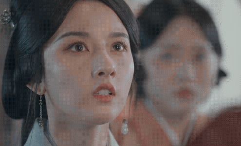 感觉是要和女主争男主 ​​​