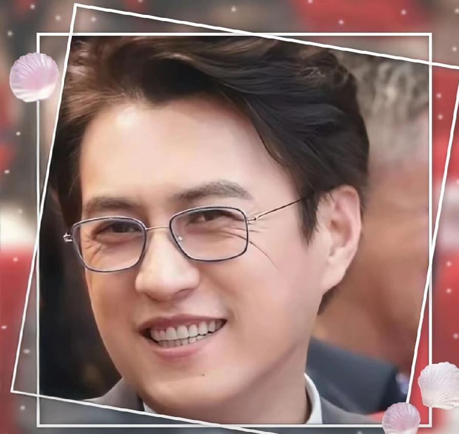 娱乐圈清流靳东！凭沉稳靠谱，成无数人心中的安全感代名词
 
    在娱乐圈里，