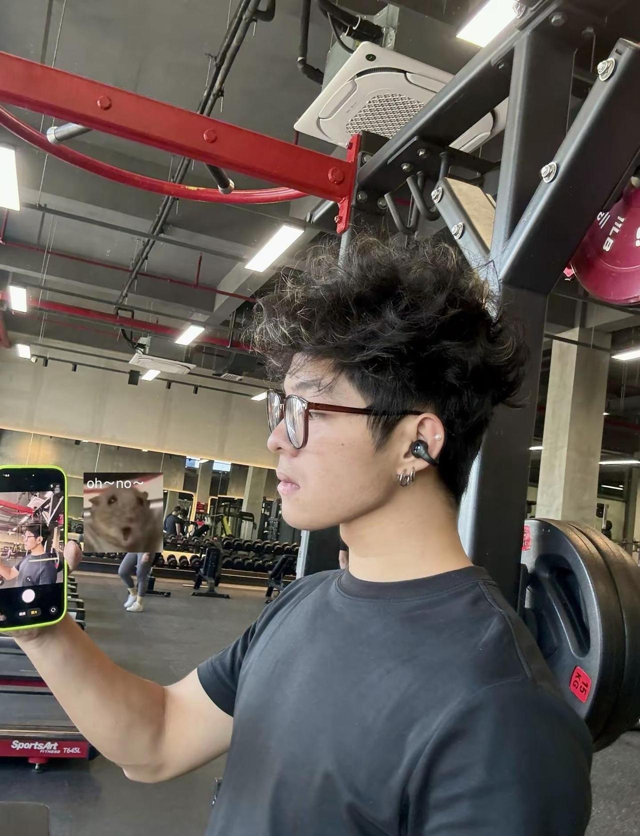 地铁🚇 上海金融交流 自动扶梯内部结构 提款机故障 各地的地铁站