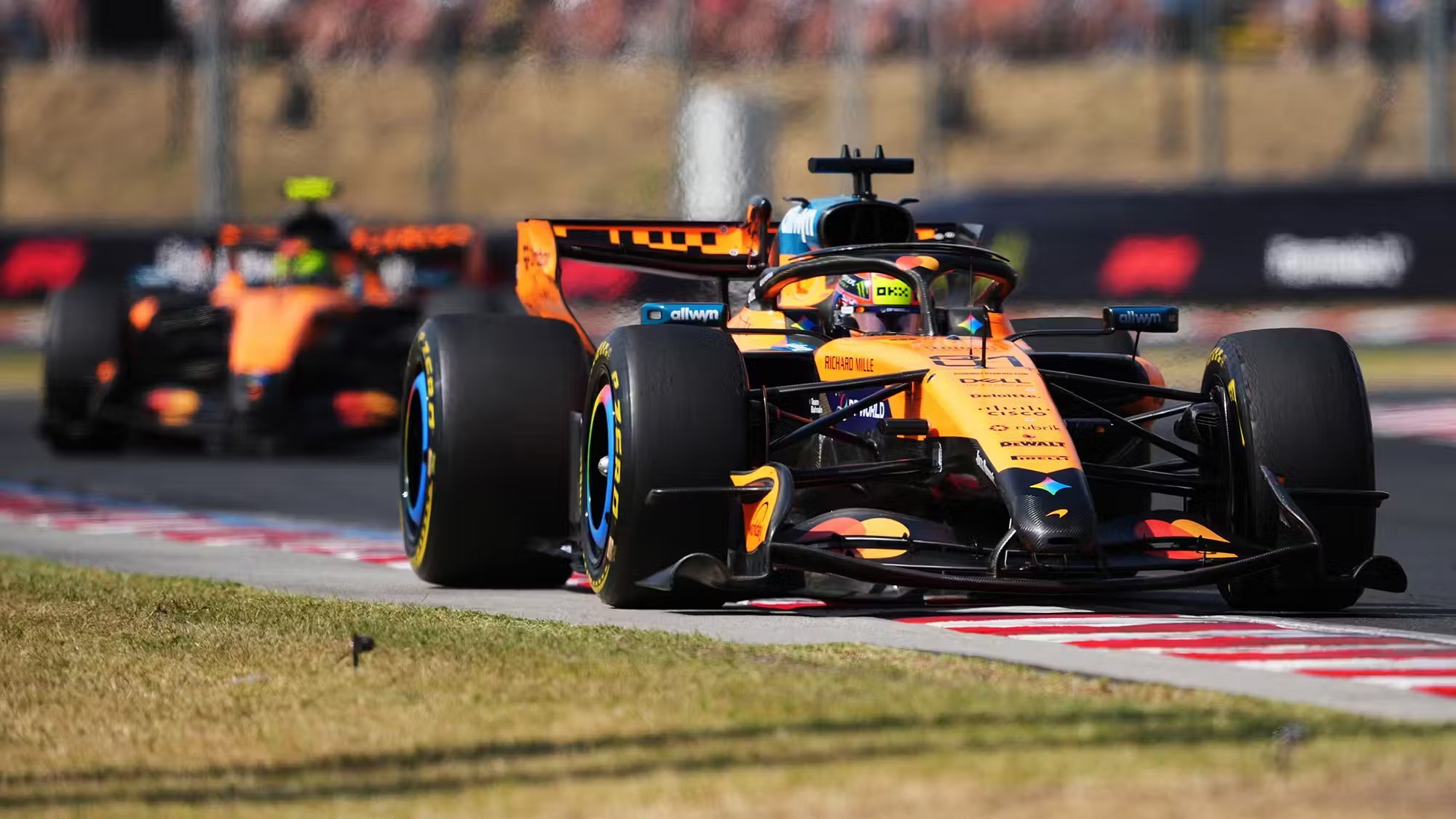 F1 AMUS消息称，迈凯伦计划在巴库带来大升级。 
